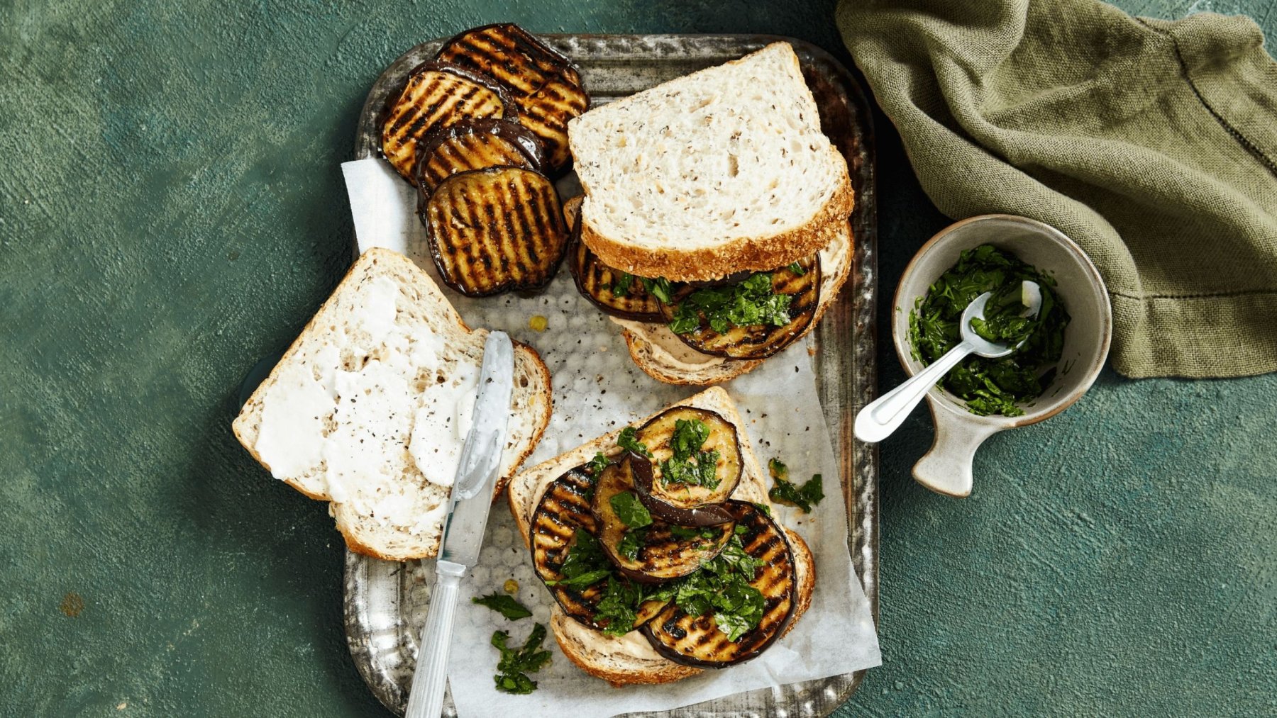LebaneseStyle Eggplant Sandwiches with Garlic Dip Helgas